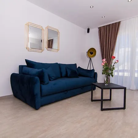 Villa Olive`s Secret Kaštel Lukšić