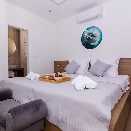 Olive`s Secret Villa *