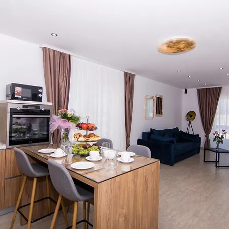 Olive`s Secret Villa *