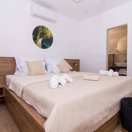 Villa Olive`s Secret *