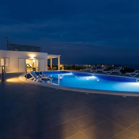 Olive`s Secret Villa Kaštel Lukšić