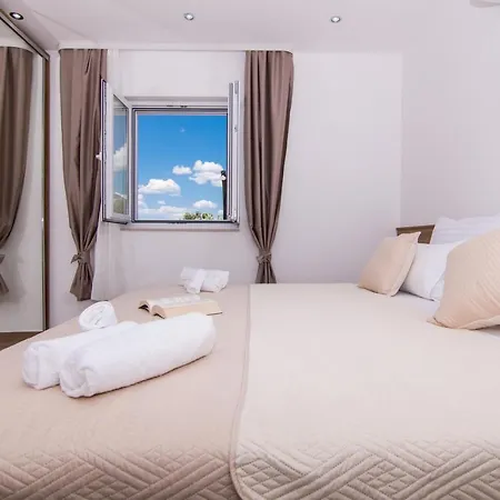 Villa Olive`s Secret *